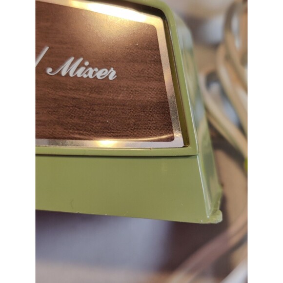 Vintage Dormeyer Hand Mixer Model HM7 Works Good-See Video-Avocado Green-W/Box - Picture 9 of 16